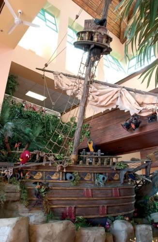Отель Castaway Bay Indoor Water Park