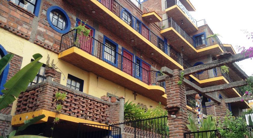 Отель Old Mazatlan Condos