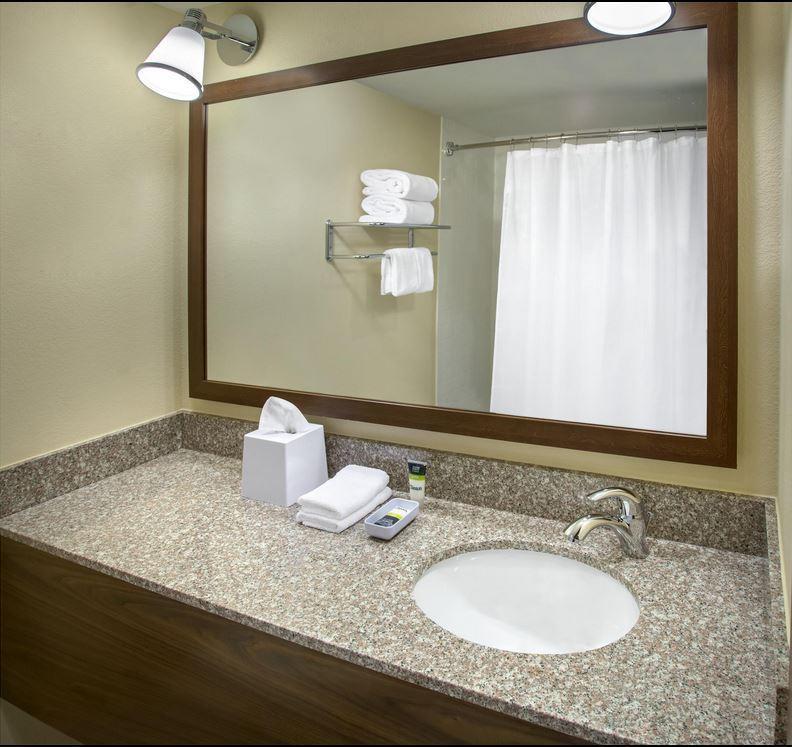 Отель Four Points by Sheraton Charleston