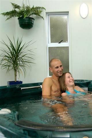 Отель Picton TOP 10 Holiday Park