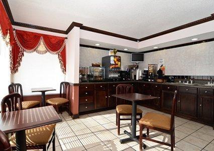 Отель Econo Lodge Andalusia