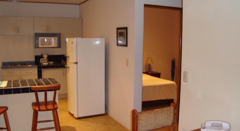 Апартаменты Condo Portofino