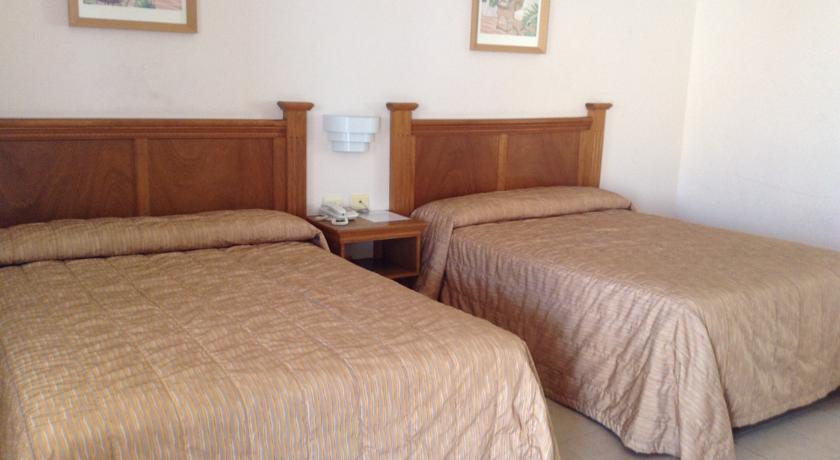 Отель Suites del Sol