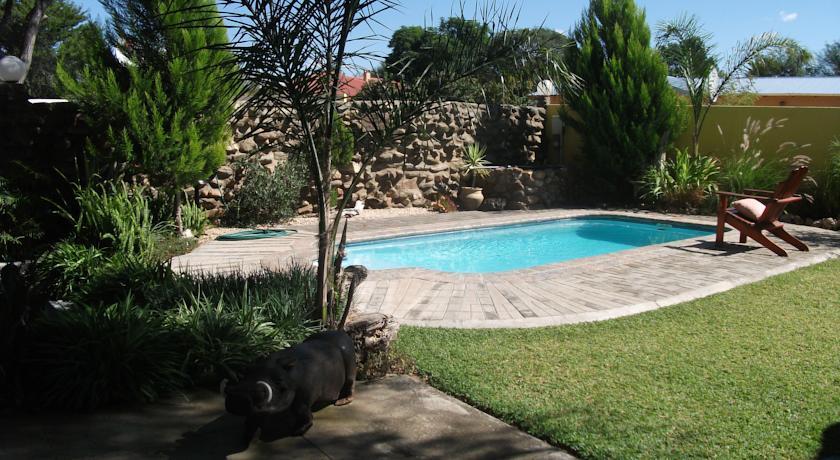 Мини-отель Auberge Omulonga Bed and Breakfast
