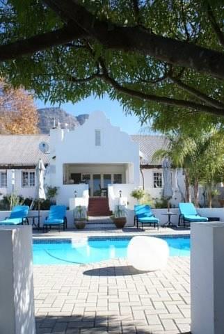 Мини-отель Church Hills Boutique Accommodation