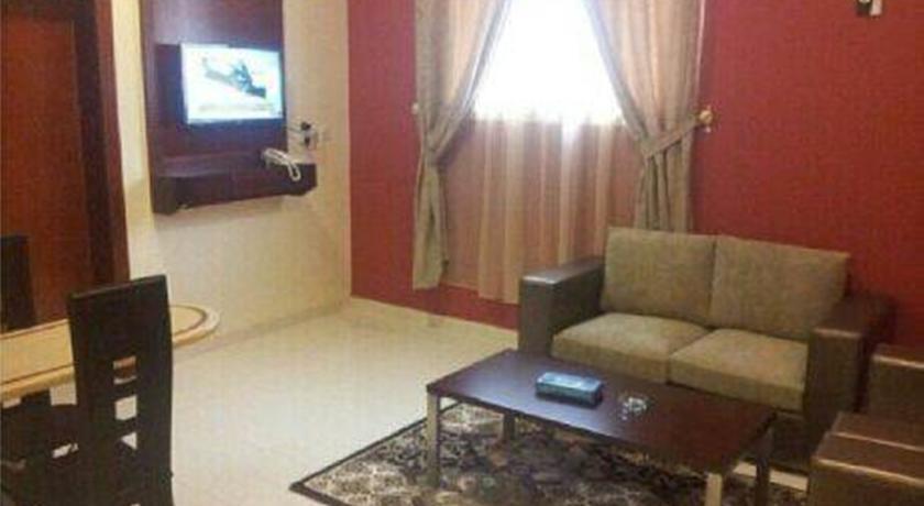 Апартаменты Round Hotel Suites
