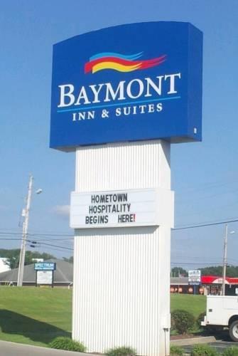 Отель Baymont Inn and Suites - Tullahoma
