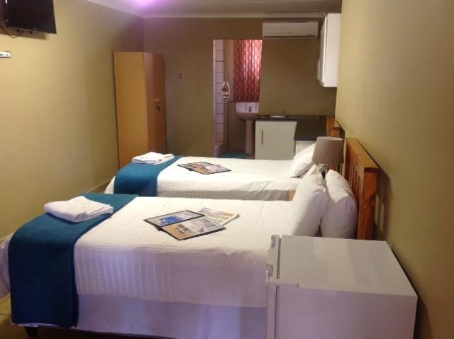 Отель Sandriver Resort