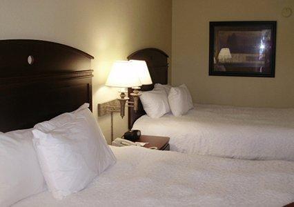Отель Quality Inn Paris