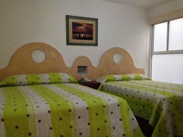 Отель Hotel Banus