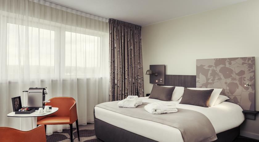 Отель Mercure Compiègne Sud