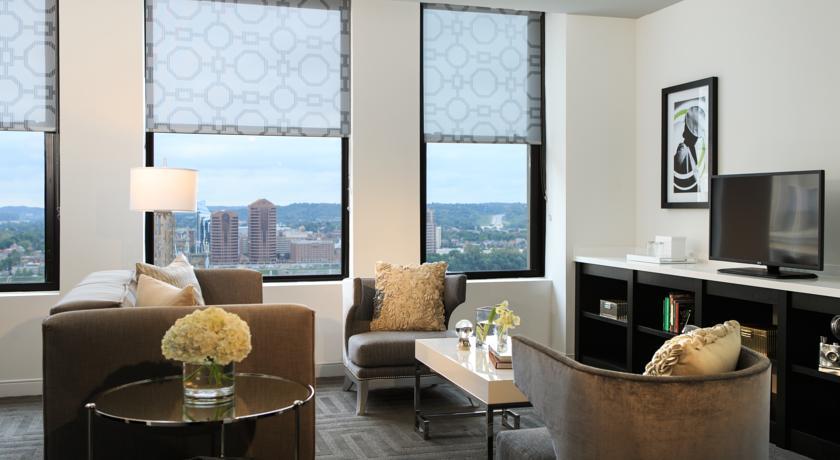 Отель Renaissance Cincinnati Downtown Hotel