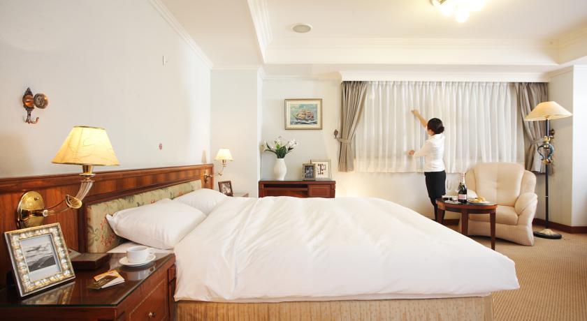 Отель Kingdom Hotel