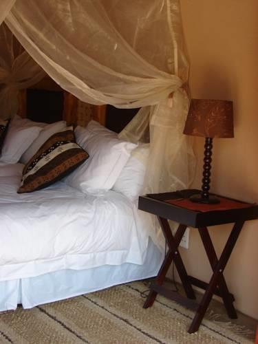 Апартаменты Khaya Umdani Guest Houses
