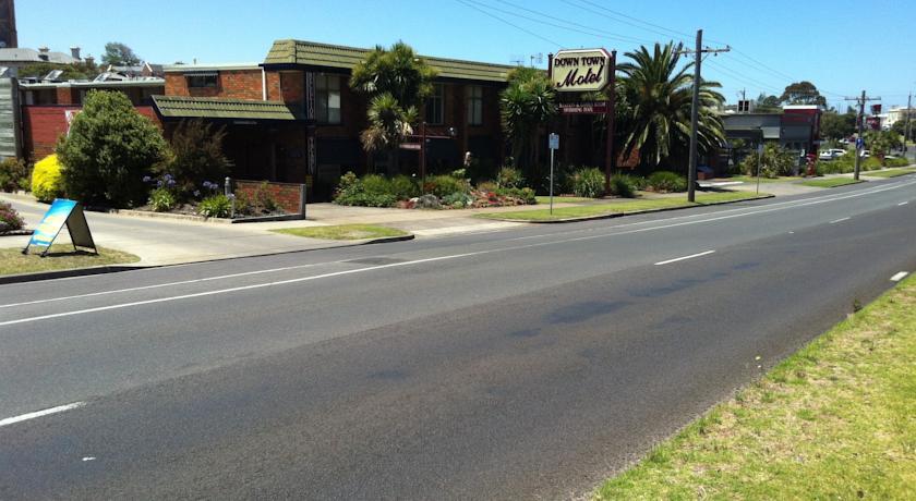 Отель Downtown Motel Warrnambool
