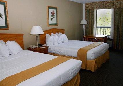 Отель Quality Inn & Suites Rockingham