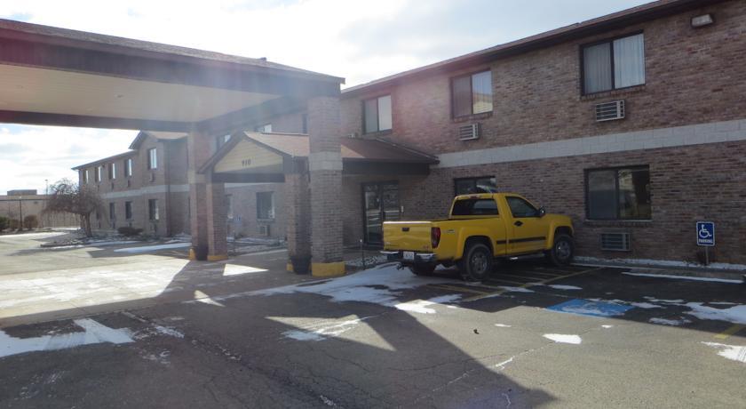 Отель Super 8 Farmington