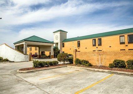 Отель Quality Inn Whiteville