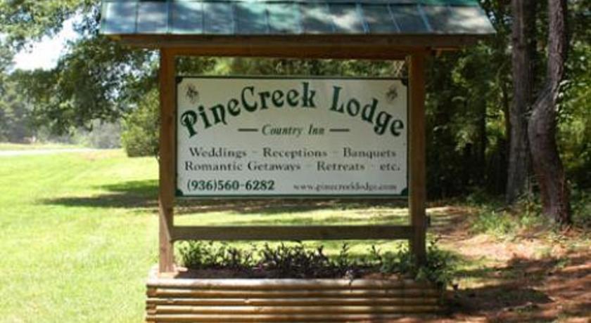 Отель Pine Creek Country Inn
