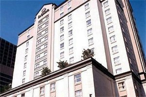 Отель Chapel Hill Days Inn