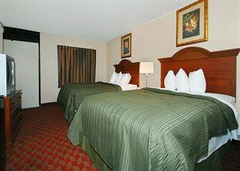 Отель Quality Inn Huntington