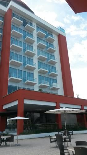 Отель Sonesta Hotel Pereira