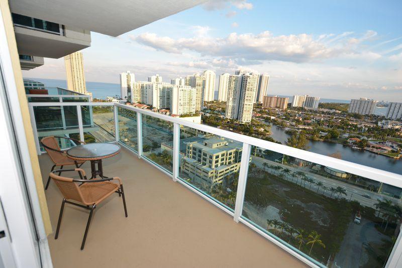 Апартаменты Intracoastal Five Star Rentals