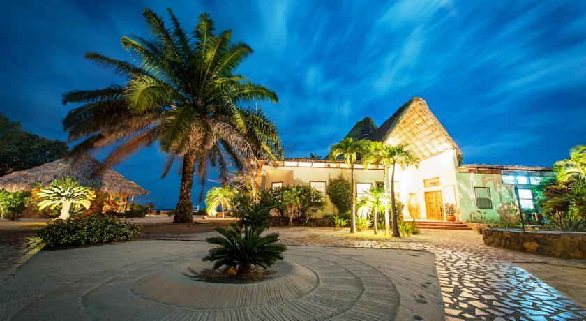 Отель Jaguar Reef Lodge & Spa