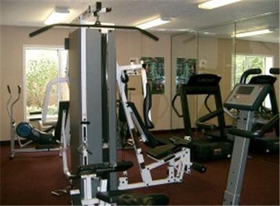 Отель America's Best Inn & Suites