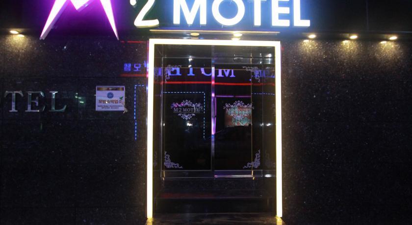 M2 Motel