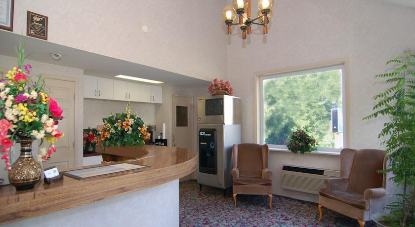 Отель Rodeway Inn State College