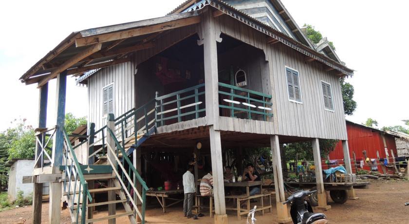 Отель Luek Mao Homestay