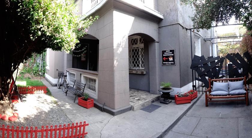 Kombi Hostel