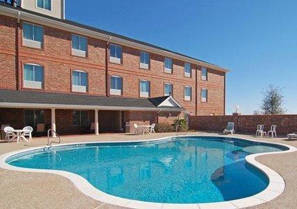 Отель Best Western Plus Waxahachie Inn & Suites