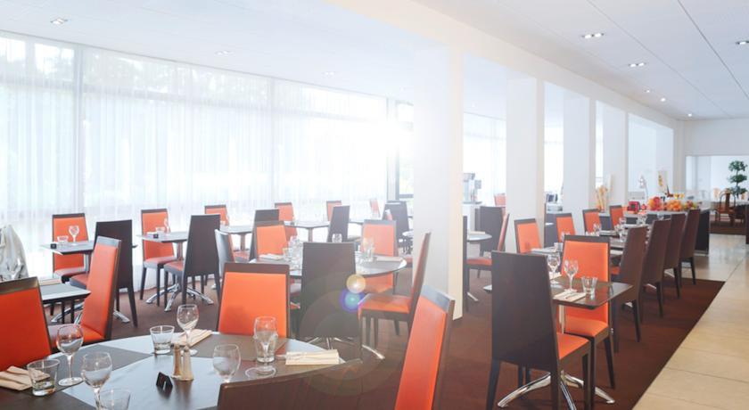 Отель Novotel Bordeaux Aéroport
