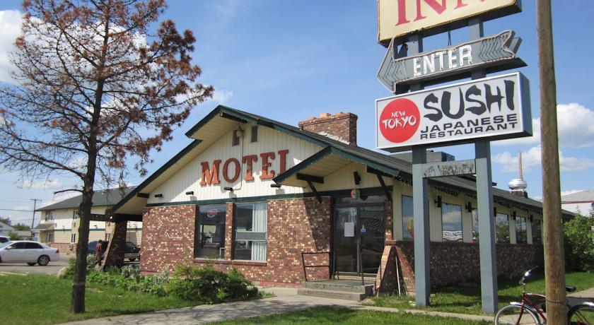 Отель Airport Inn - Dawson Creek