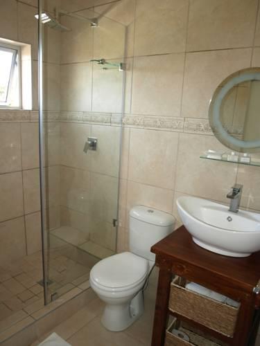 Мини-отель Caxton Manor B&B