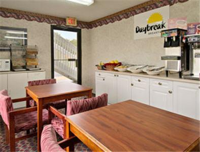 Отель Days Inn Bellville