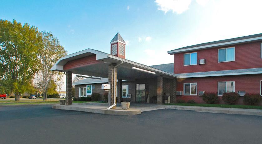 Отель Quality Inn Hudson
