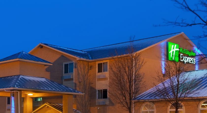 Отель Holiday Inn Express Ottawa