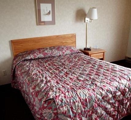 Отель Crossroads Inn