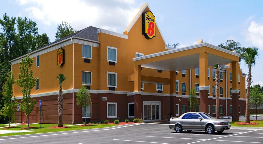 Отель Super 8 Savannah