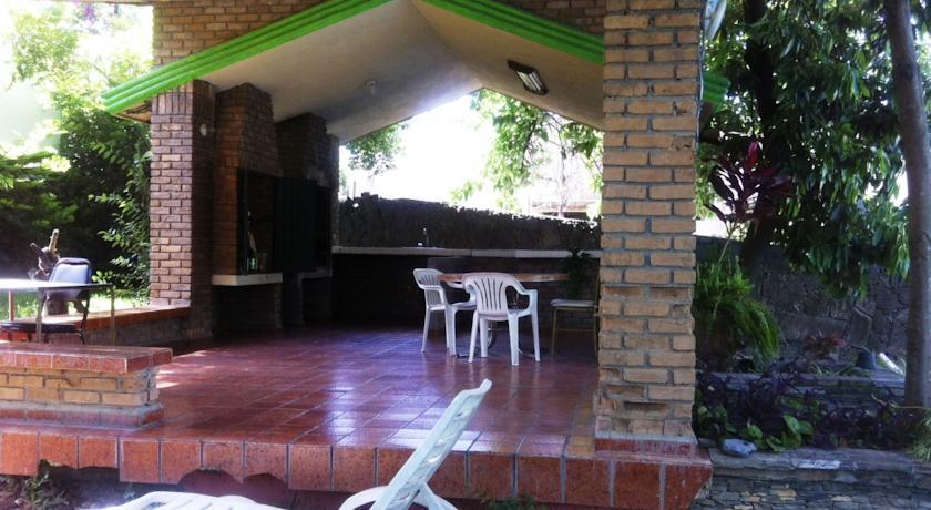 Вилла Quinta El Alamo