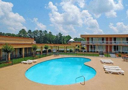 Отель Quality Inn Anderson
