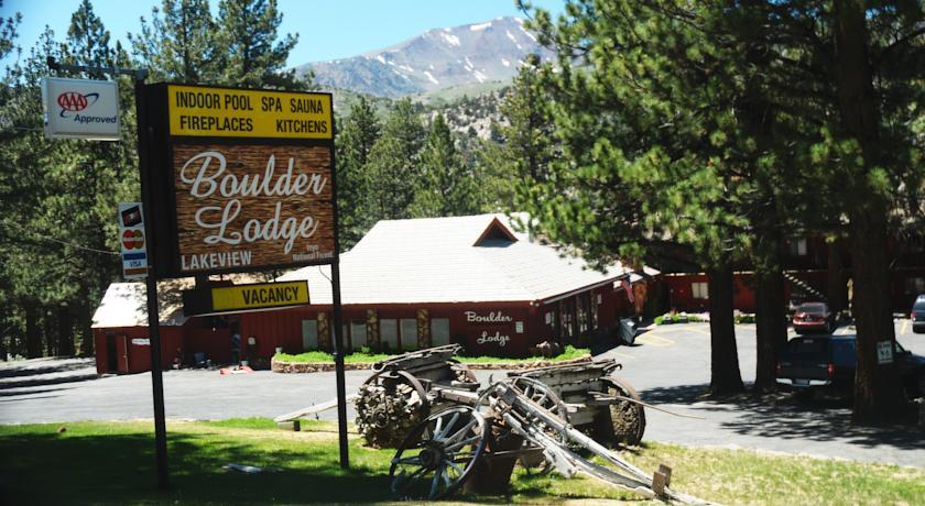 Отель Boulder Lodge