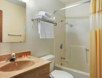 Отель Days Inn Warrensburg