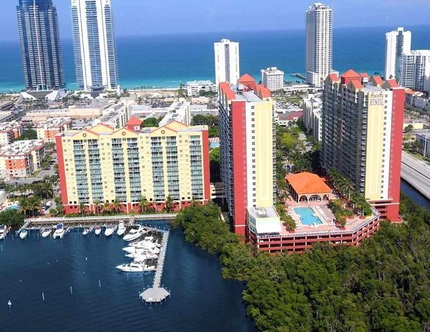 Апартаменты Luxe Apartment at Intracoastal Yacht Club