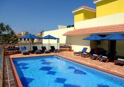Отель Quality Inn Mazatlan