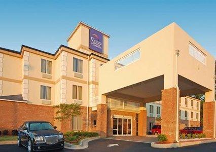 Отель Sleep Inn & Suites Stockbridge