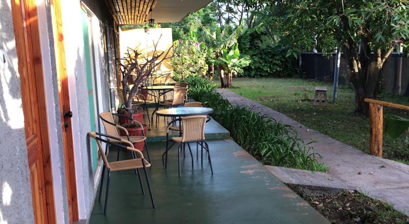 Хостел Hostal y Cabañas Mangai